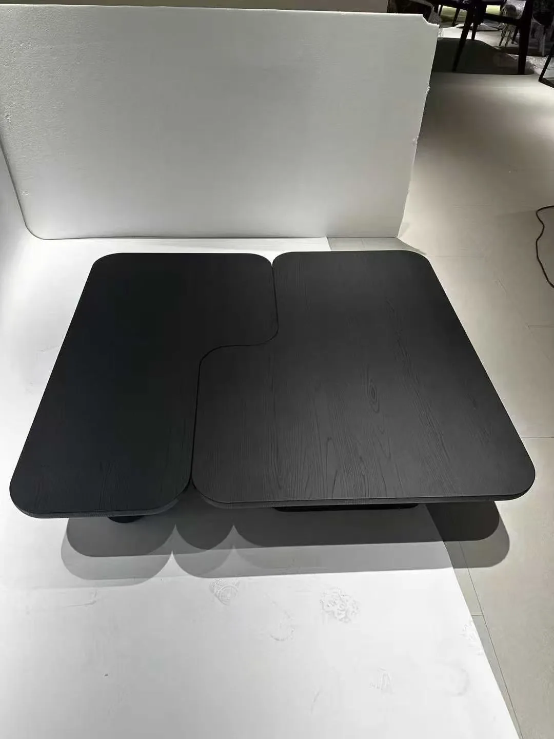 СОВРЕМЕННЫЕ СТОЛИКИ